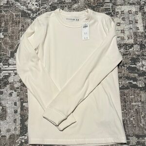 NWT Abercrombie Kids Off-White Long Sleeve Tee